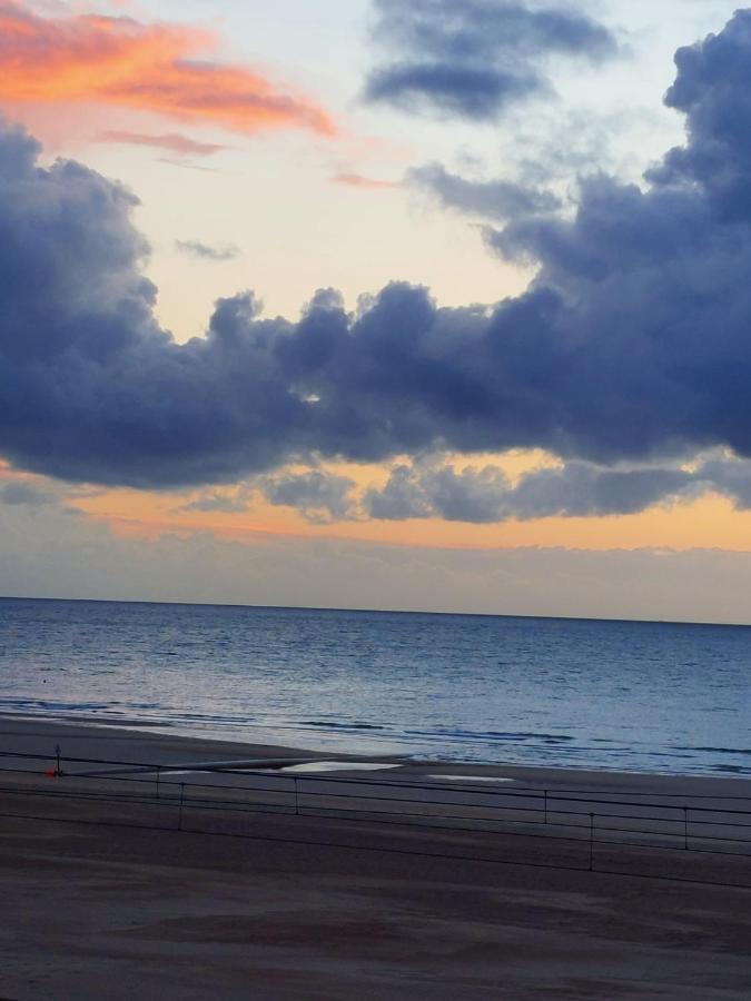 Hydro Palace 02.17 Ostend Luaran gambar